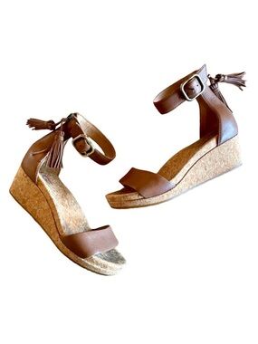 UGG Zoe Wedge Sandals Brown Leather Size 6